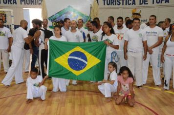 Foto - Festival de Capoeira e Troca de Graduação