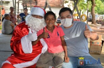 Foto - Festa de Natal das Crianças (Parnaso)