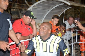 Foto - Jogo beneficente entre amigos do Tupãzinho e Marcelinho "Carioca"