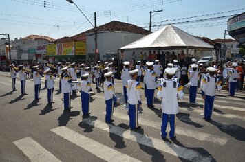 Foto - Tupã;* 85 anos;* desfile Avenida Tamoios - PARTE 1