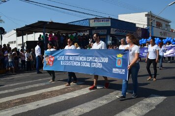 Foto - Desfile de Aniversário - 88 anos de Tupã