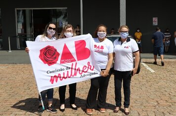 Foto - CARREATA PELO FIM DA VIOLÊNCIA CONTRA A MULHER