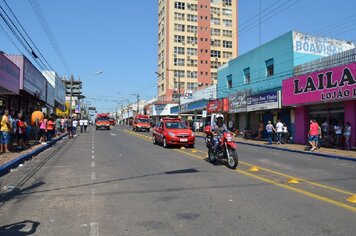 Foto - Desfile de Aniversário - 88 anos de Tupã