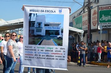 Foto - Desfile de Aniversário - 88 anos de Tupã