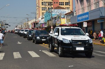 Foto - Tupã;* 85 anos;* desfile Avenida Tamoios - PARTE 2