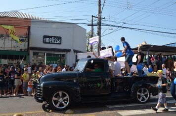 Foto - Desfile de Aniversário - 88 anos de Tupã