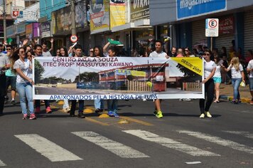 Foto - Tupã;* 85 anos;* desfile Avenida Tamoios - PARTE 2