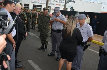 Foto - Homenagens a Revolução de 1932;* Praça 9 de Julho