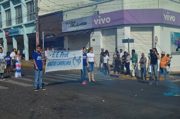 Foto - Desfile de Aniversário - 88 anos de Tupã