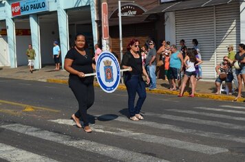 Foto - Desfile de Aniversário - 88 anos de Tupã