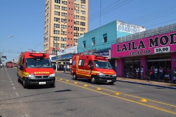 Foto - Desfile de Aniversário - 88 anos de Tupã