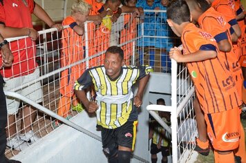 Foto - Jogo beneficente entre amigos do Tupãzinho e Marcelinho "Carioca"