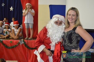 Foto - Apresentação EMEIEF Nossa Senhora de Fátima