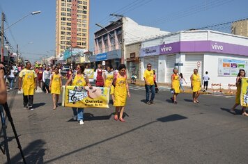 Foto - Tupã;* 85 anos;* desfile Avenida Tamoios - PARTE 2