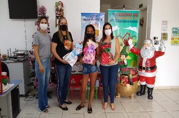 Foto - Entrega de brinquedos CRAS Sul e Leste - Força do Bem