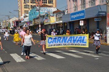 Foto - Tupã;* 85 anos;* desfile Avenida Tamoios - PARTE 2