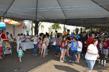 Foto - Tupã Criança 2014;* na Praça da Bandeira