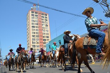 Foto - Desfile de Aniversário - 88 anos de Tupã