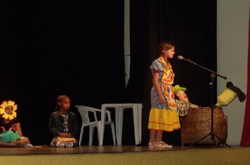 Foto - 4ª Rodada Cultural e apresentação da dança "Banho de cheiro"