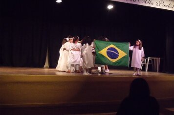 Foto - 4ª Rodada Cultural e apresentação da dança "Banho de cheiro"