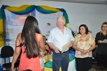 Foto - Cerimônia de formatura do Polo Regional da Beleza de Tupã