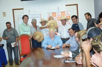 Foto - Coletiva da 19º Comitiva dos Tropeiros de Tupã