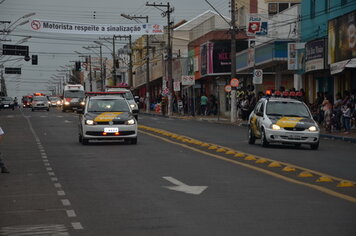 Foto - Desfile de Aniversário de Tupã