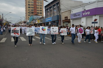 Foto - Desfile de Aniversário de Tupã