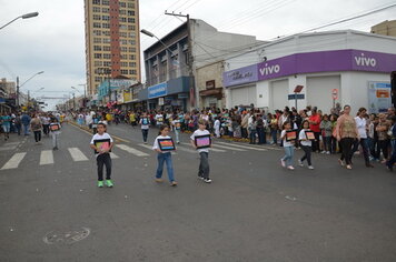 Foto - Desfile de Aniversário de Tupã