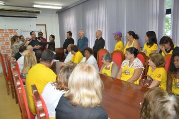 Foto - Gaspar recebe Prêmio 'Prefeito Empreendedor' do Sebrae