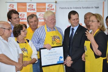 Foto - Gaspar recebe Prêmio 'Prefeito Empreendedor' do Sebrae