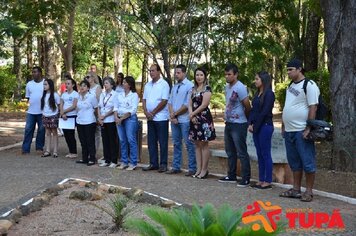 Foto - Homenagem ao fundador de Tupã