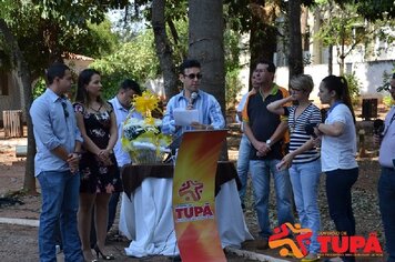 Foto - Homenagem ao fundador de Tupã