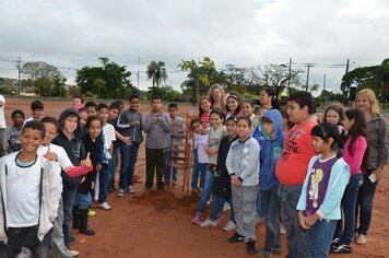 Foto - Lançamento do Parque dos Ipês;* na vicinal Tupã x Parnaso