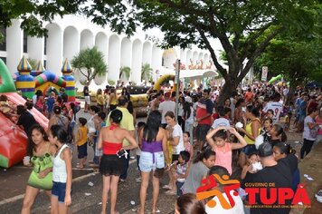 Foto - Natal das Crianças na Praça da Bandeira