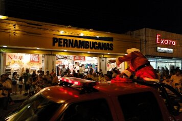 Foto - Papai Noel abre comércio tupãense