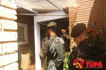 Foto - Prefeitura e Exército iniciam trabalho de eliminação do Aedes aegypti