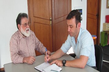 Foto - Reunião para a Criação da Academia Municipal de Letras