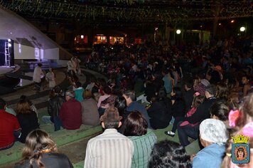 Foto - Tupã Junina 2016 - Praça da Bandeira