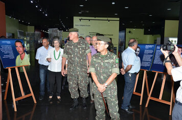 Foto - Tupã recebe visita dos generais;* comandantes militares do Sudeste