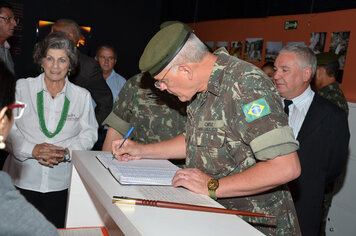 Foto - Tupã recebe visita dos generais;* comandantes militares do Sudeste