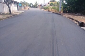 Secretaria de Obras realiza recape no conjunto “Dr. Walter Pimentel”