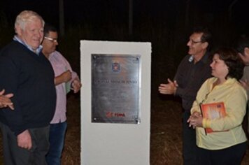 Gaspar inaugura iluminação da vicinal “Moacir Pinto”