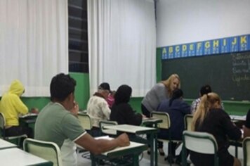 Secretaria de Educação recebe matrículas para a EJA