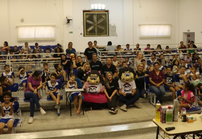 Vigilância Sanitária realizou palestra lúdica com cerca de 300 estudantes