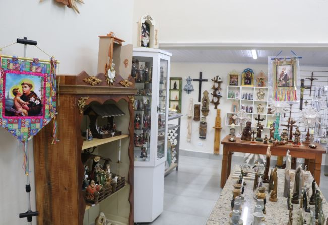 “Santos Juninos” são expostos no Museu de Arte Sacra Franciscano