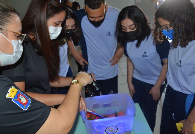 Zoonoses realiza palestra em escola para prevenção de acidentes 