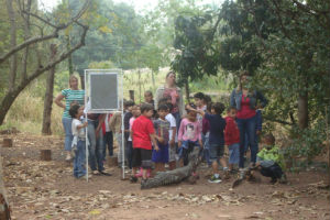 Alunos da Escola Municipal visitam o Bosque do Portal das Estrelas