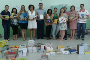 Pela primeira vez núcleos educacionais da rede municipal recebem obras de literatura infantil