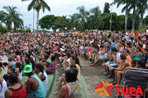 População elogia Festa de Natal das Crianças na Praça da Bandeira